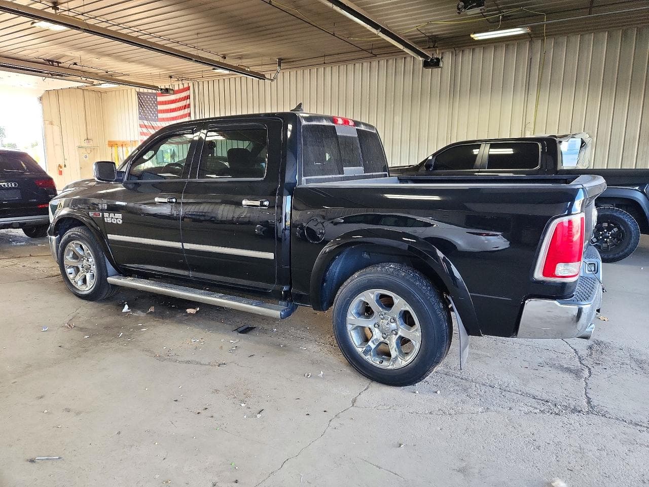2015 Ram 1500 Laramie - foto 2