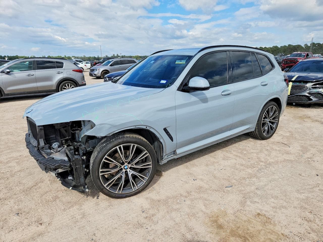 BMW X3 2022 z USA