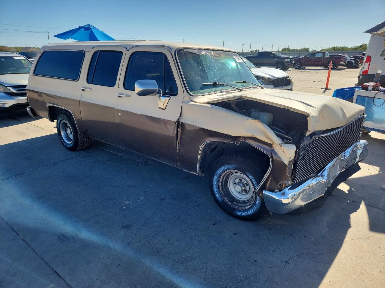 1986 GMC Suburban C1500 - foto 4
