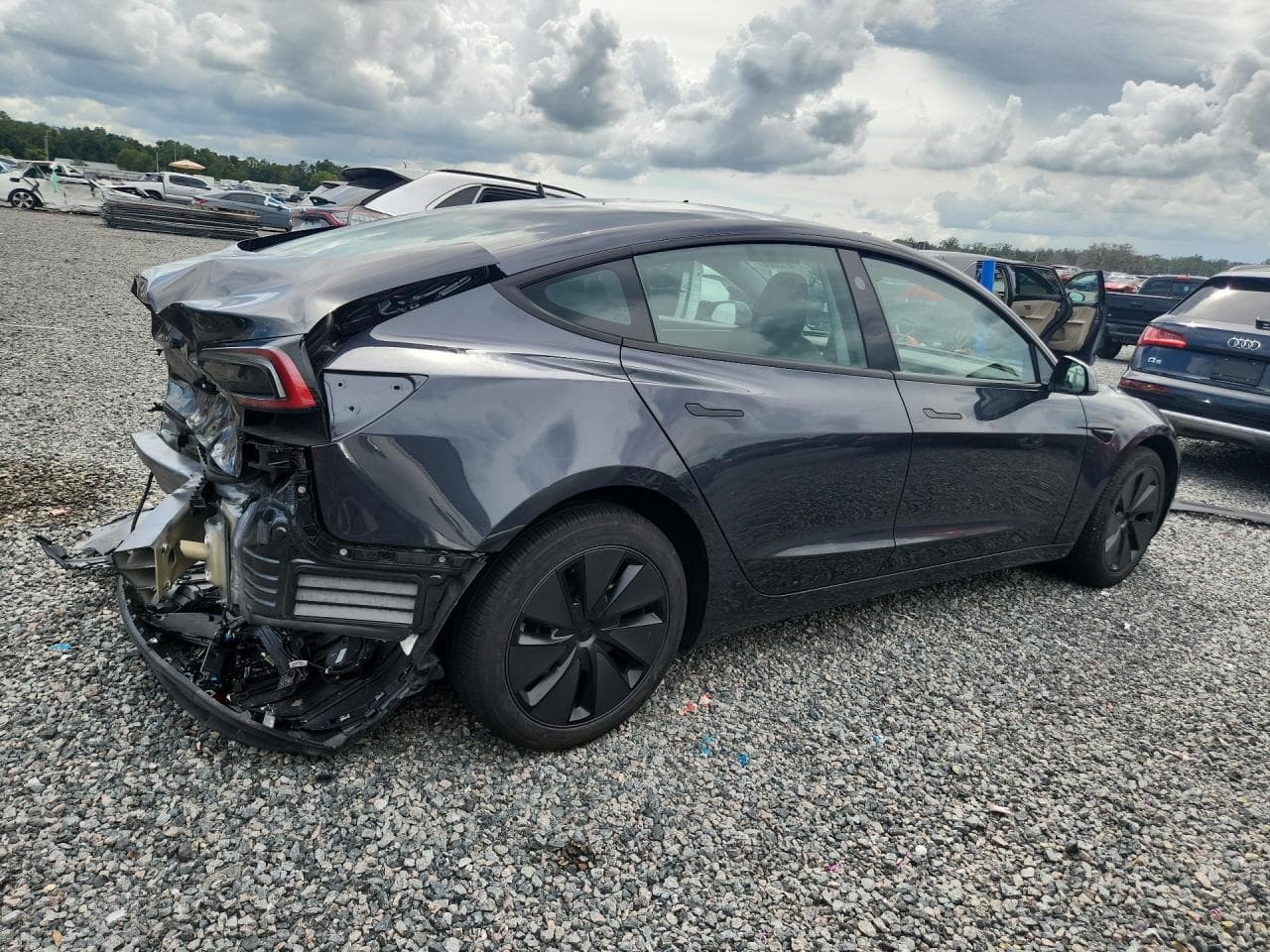 2024 Tesla Model 3 - foto 3
