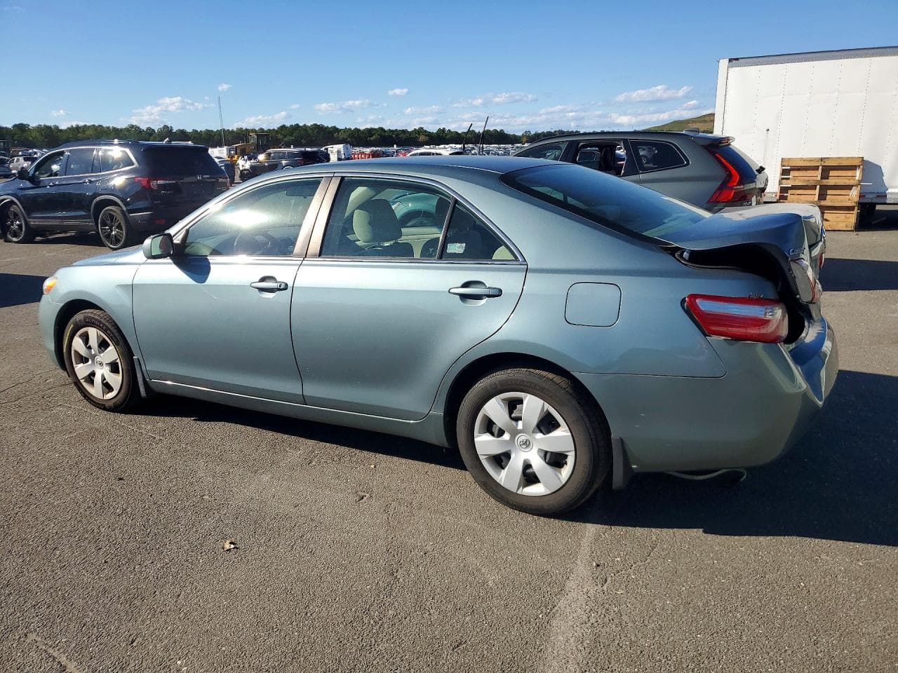 2009 Toyota Camry Le - foto 2