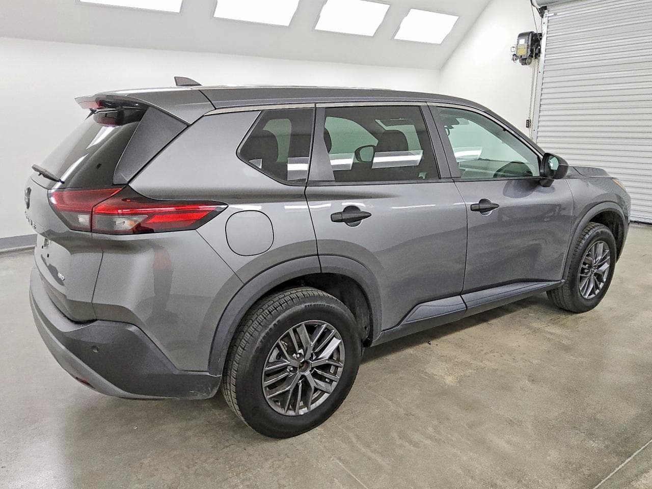 2023 Nissan Rogue S - foto 3