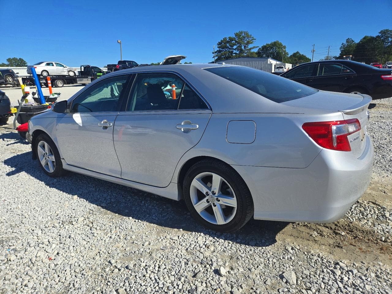 2014 Toyota Camry Se - foto 2