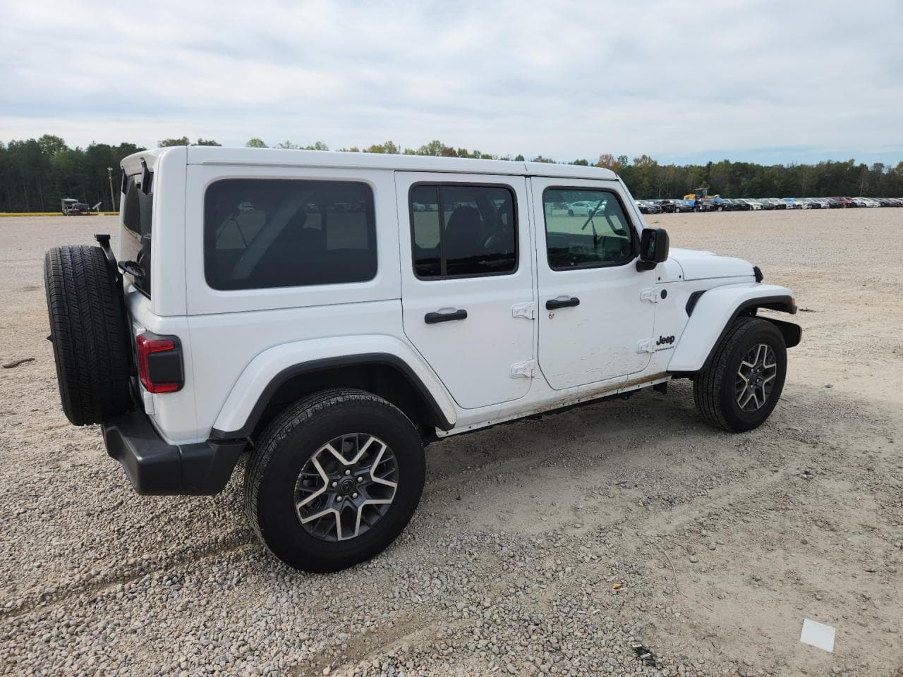 2025 Jeep Wrangler Sahara - foto 3