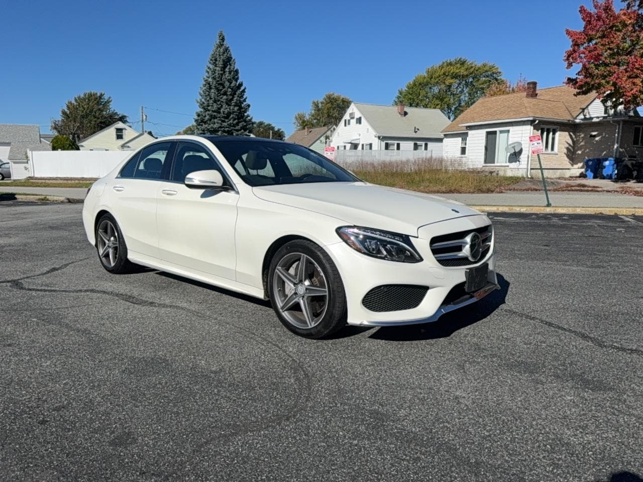 Mercedes-Benz C-klasse 2015 z USA