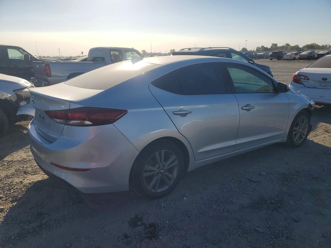 2018 Hyundai Elantra Sel - foto 3
