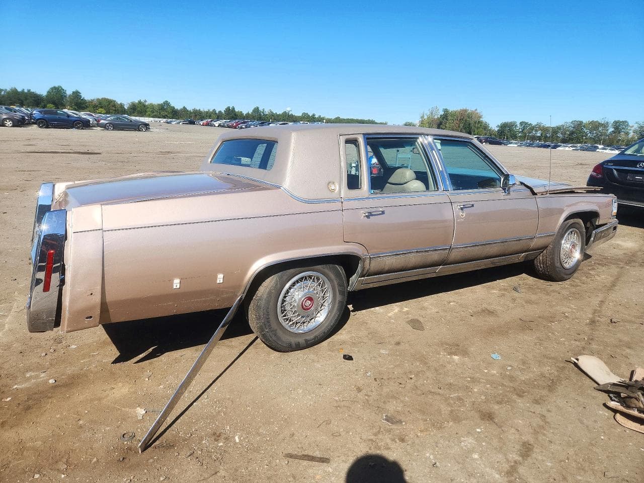 1992 Cadillac Brougham - foto 3
