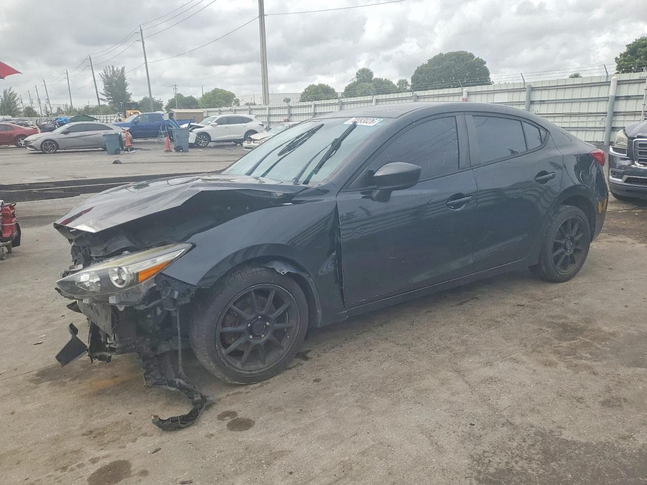 Mazda 3 2017 z USA