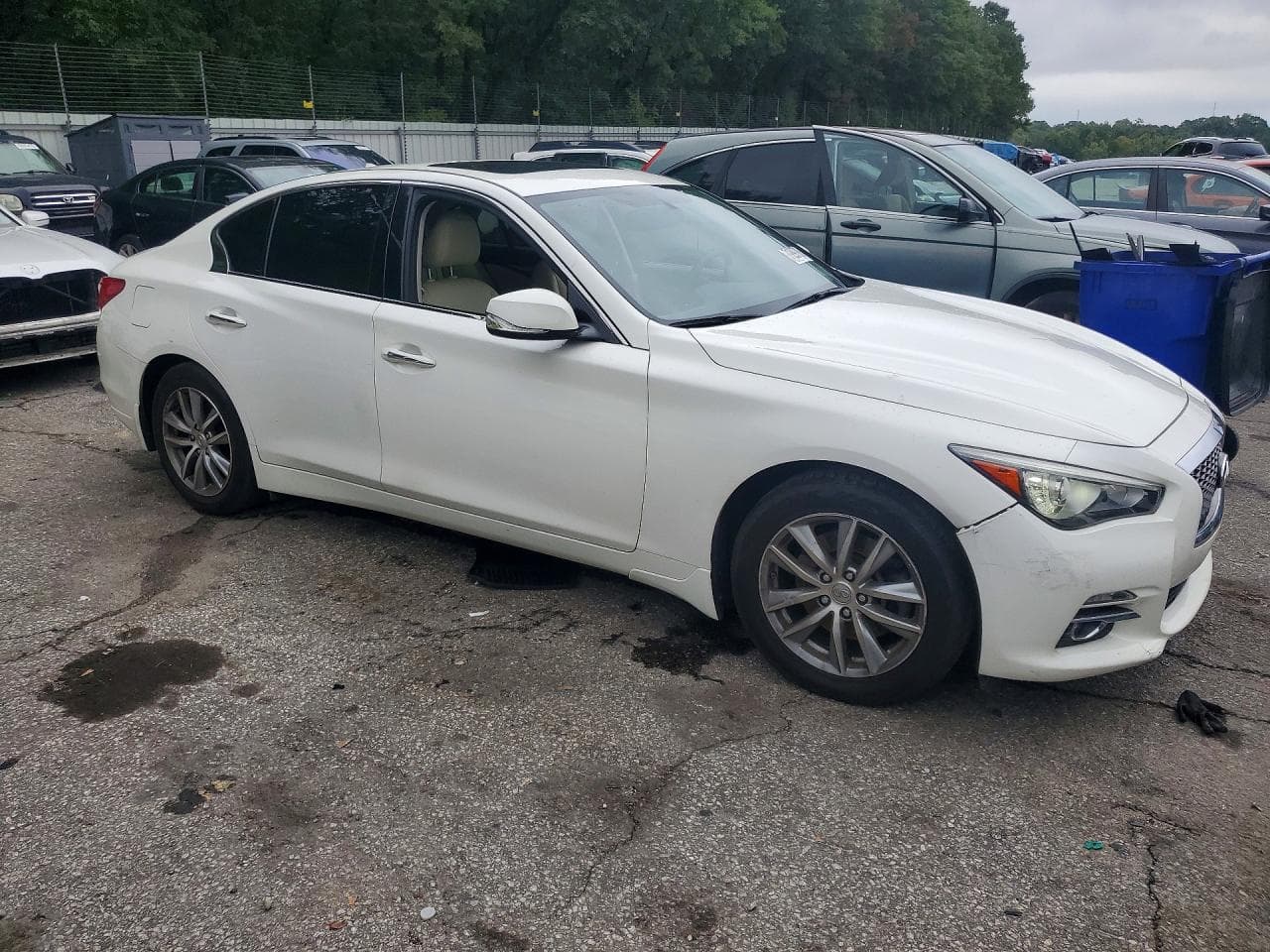2016 Infiniti Q50 2.0T Premium - foto 4