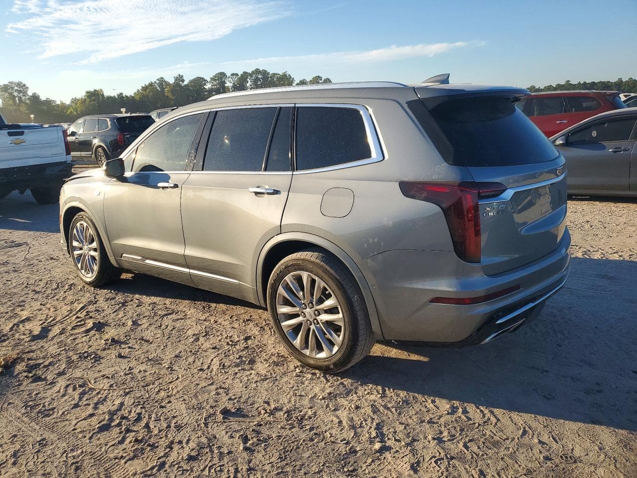 2023 Cadillac Xt6 Premium Luxury - foto 2