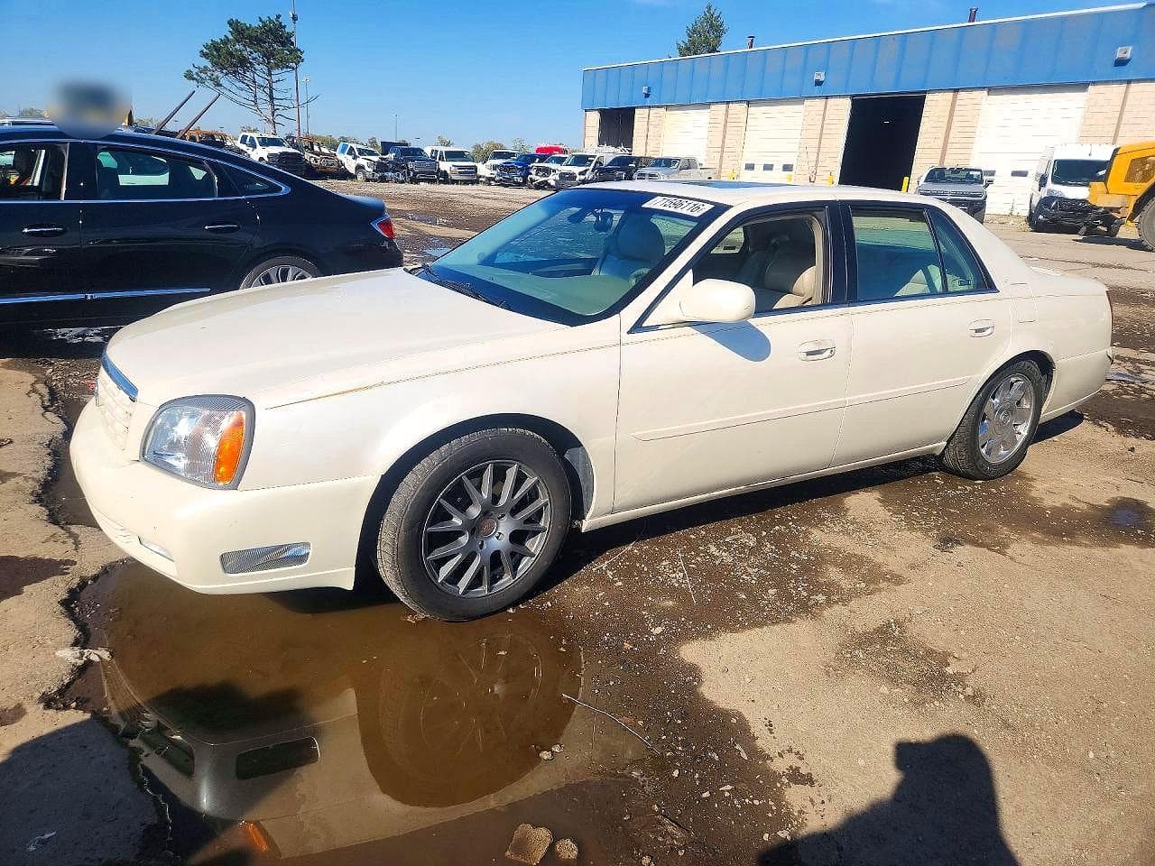 Cadillac De Ville 2002 z USA
