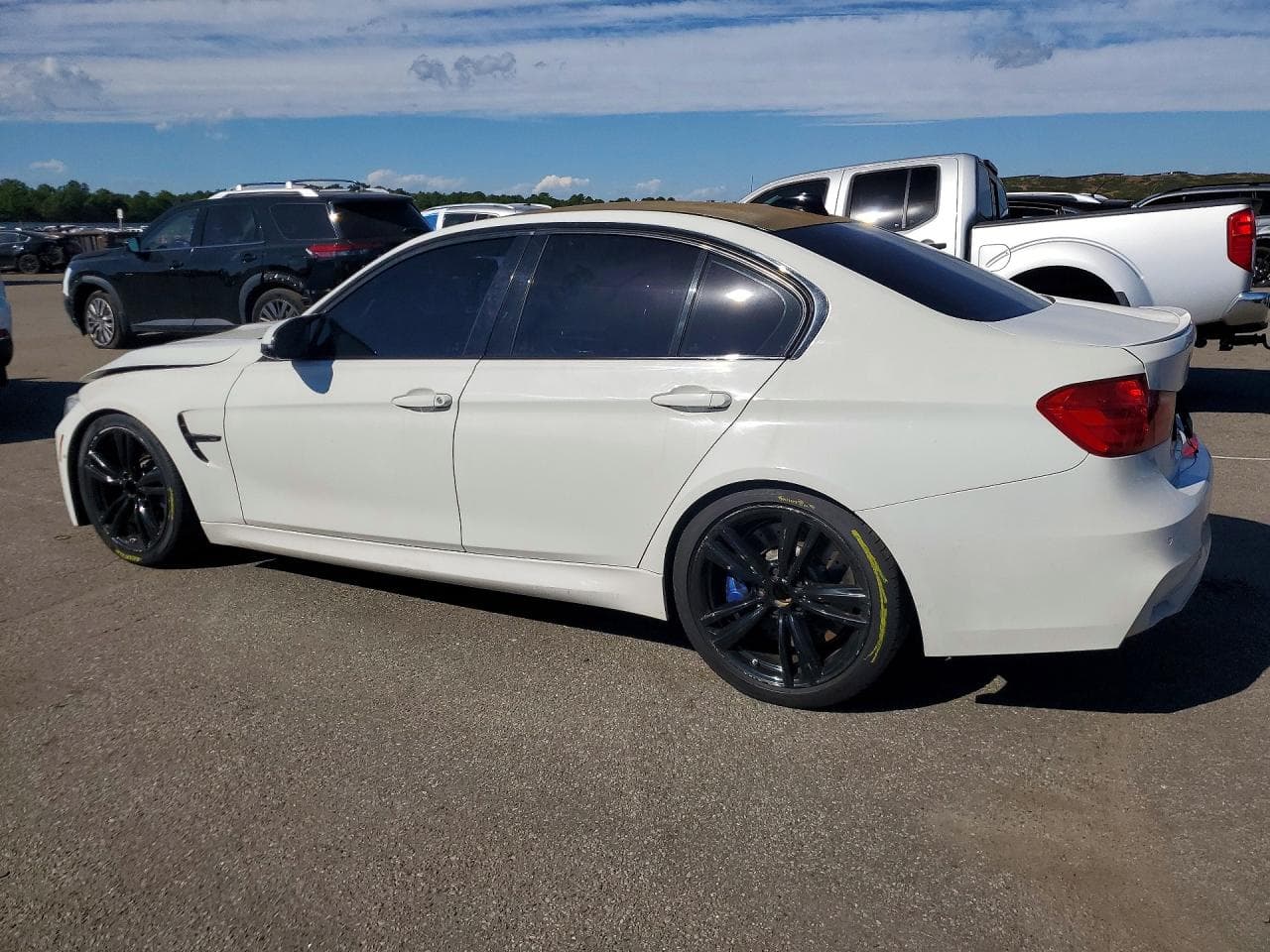 2015 BMW M3 - foto 2