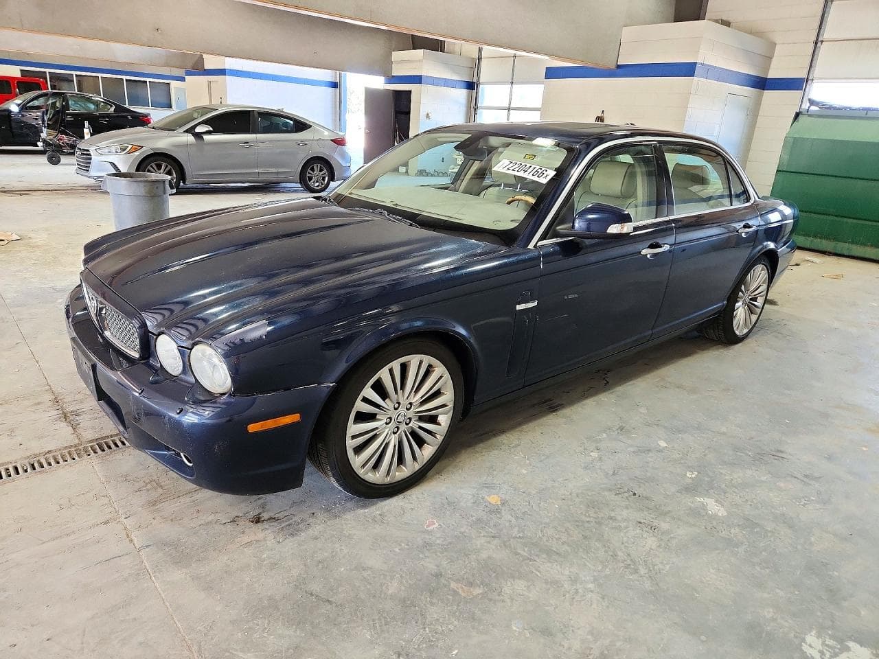 Jaguar XJ 2008 z USA