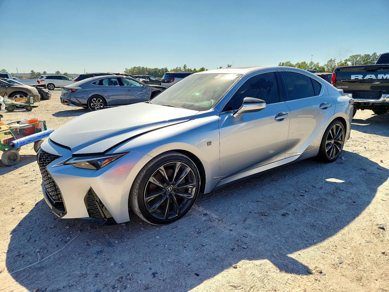 Lexus IS 2025 z USA