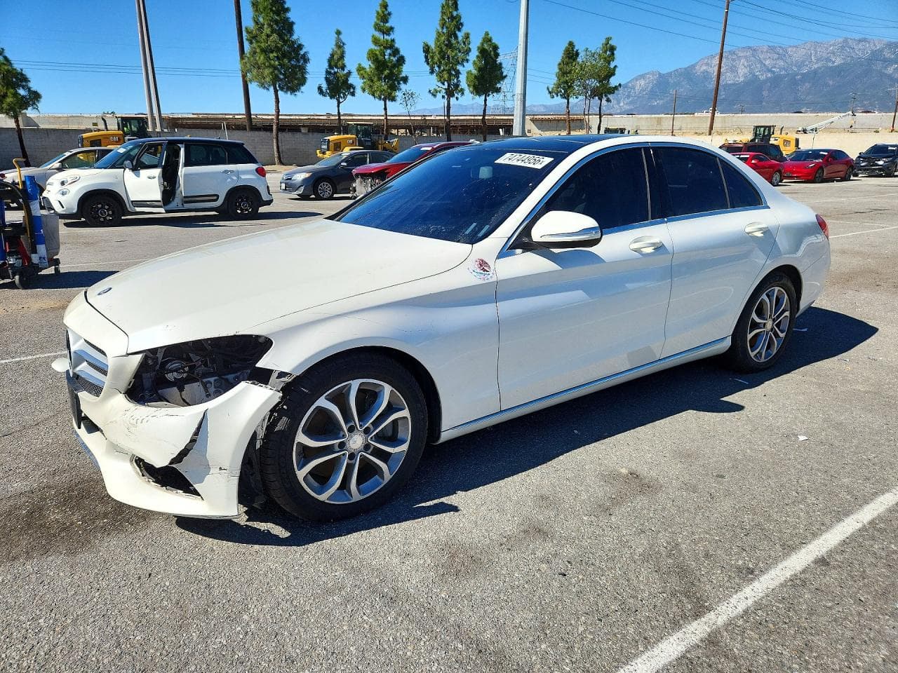 Mercedes-Benz C-klasse 2015 z USA