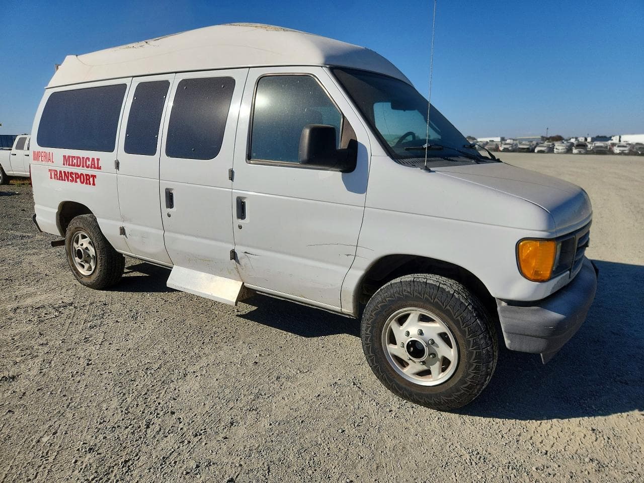 2003 Ford Econoline E250 Van - foto 4