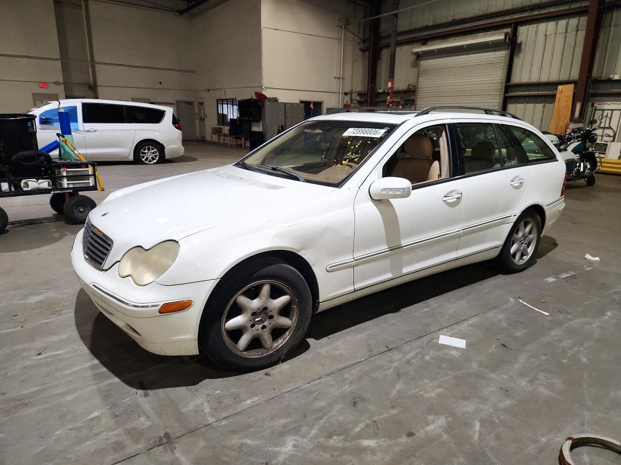 Mercedes-Benz C-klasse 2004 z USA
