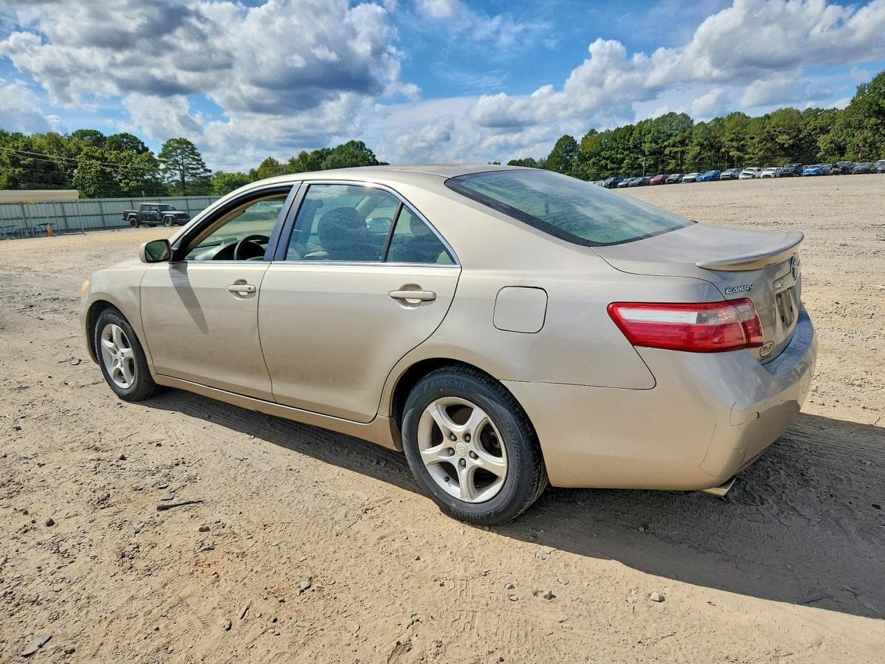 2007 Toyota Camry Le V6 - foto 2