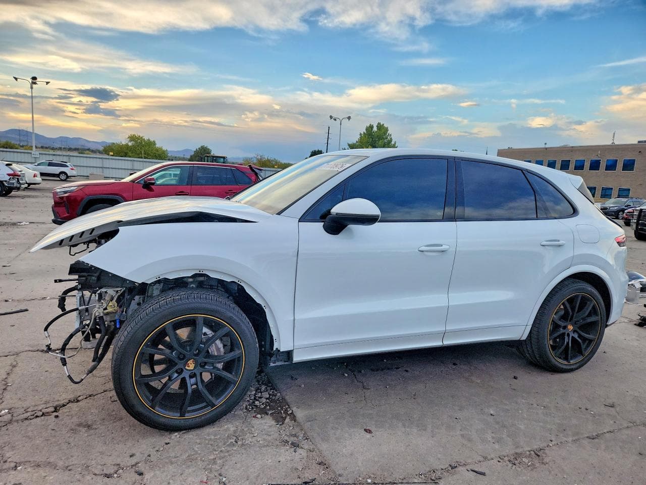 2022 Porsche Cayenne z USA