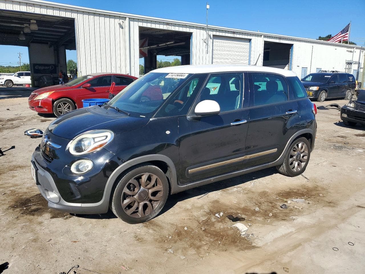 2016 Fiat 500L z USA