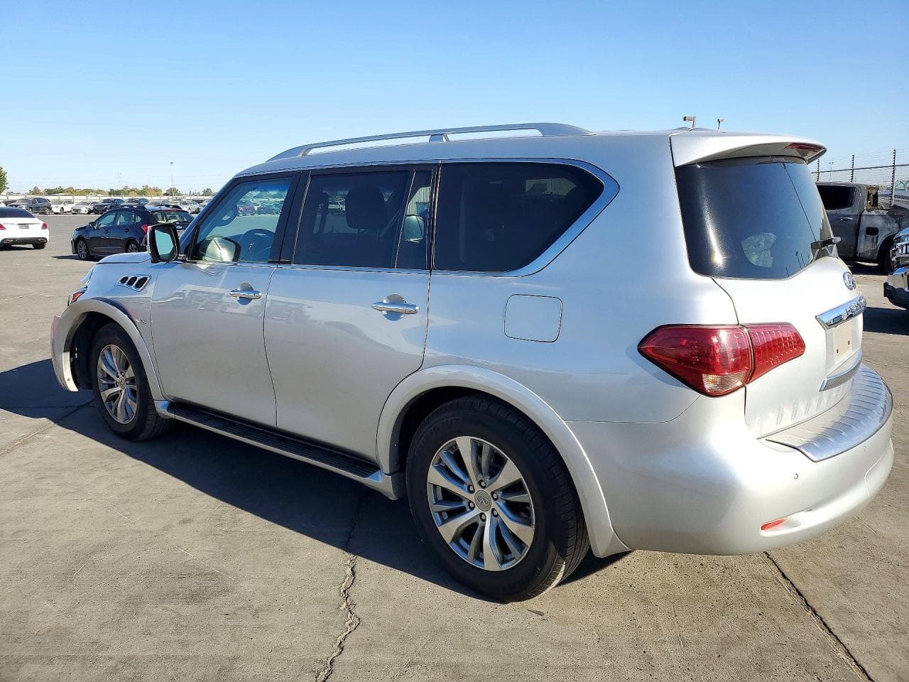 2016 Infiniti Qx80 Base - foto 2