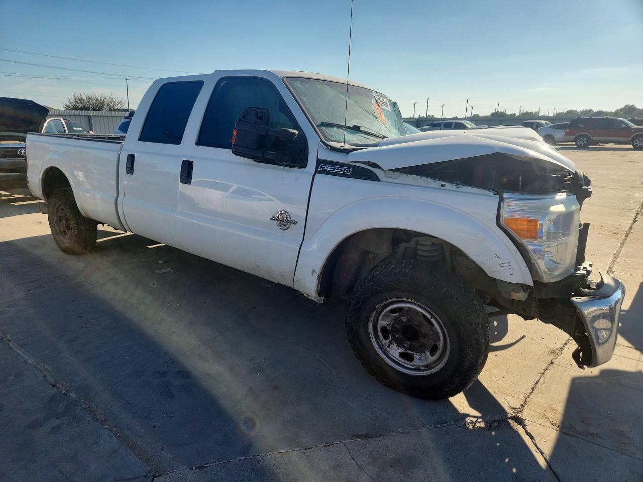 2012 Ford 350 - foto 4