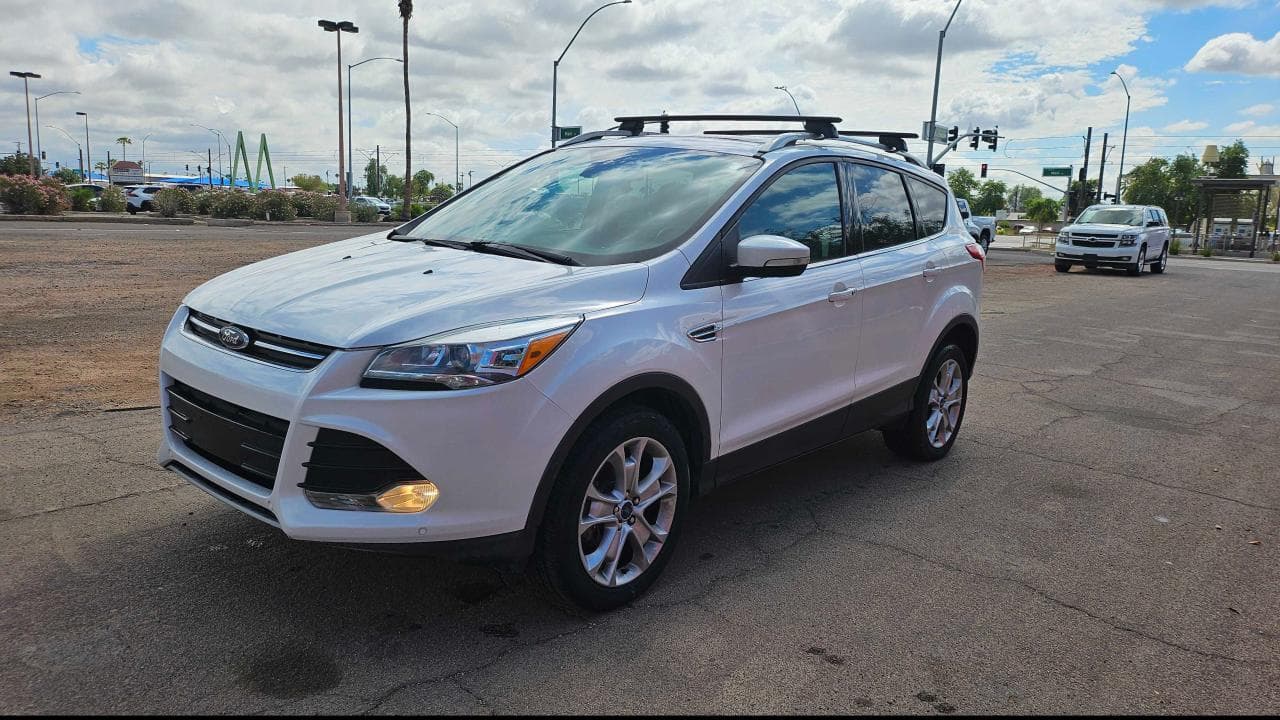 2016 Ford Escape Titanium - foto 2
