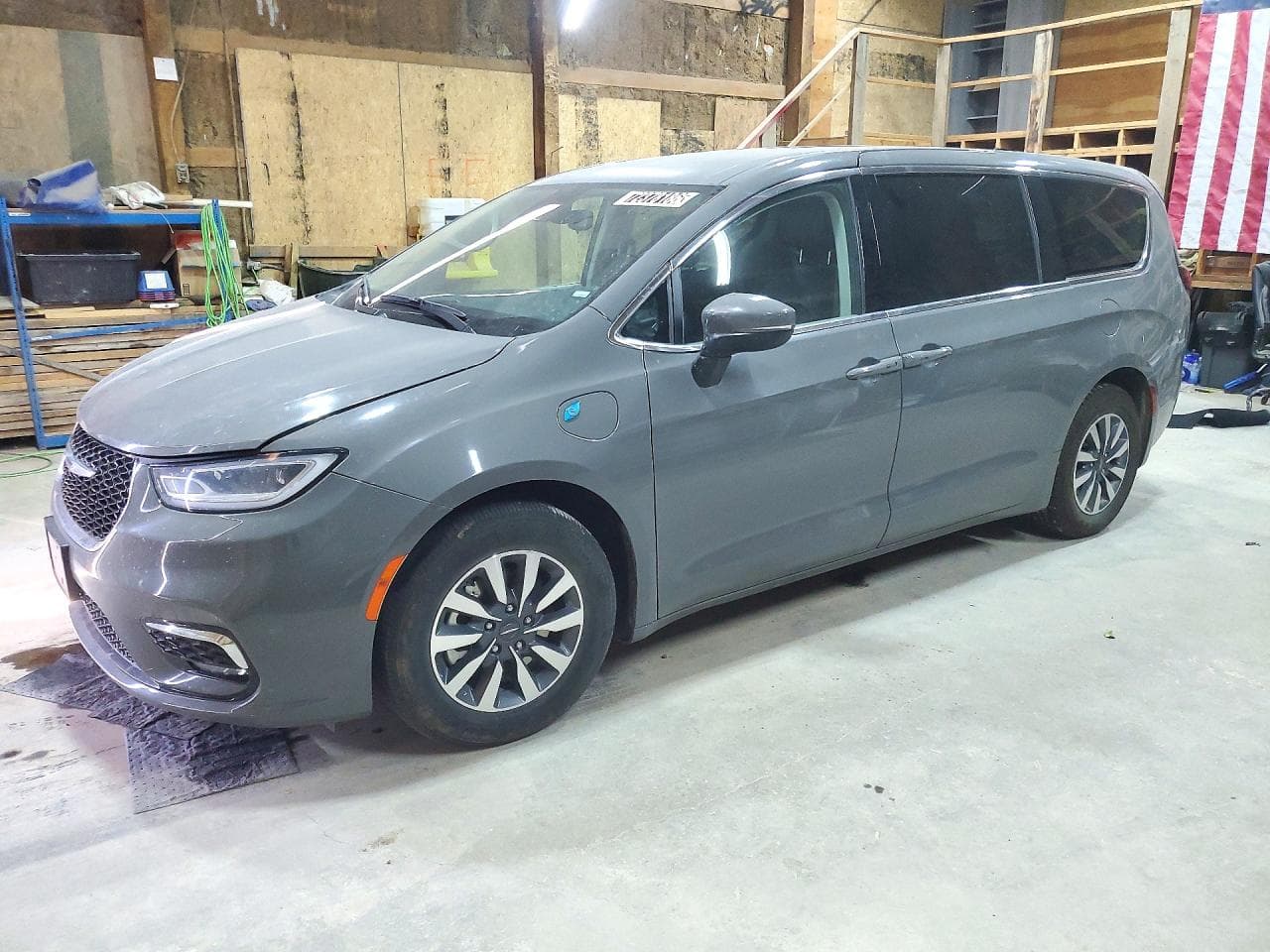 Chrysler Pacifica 2023 z USA