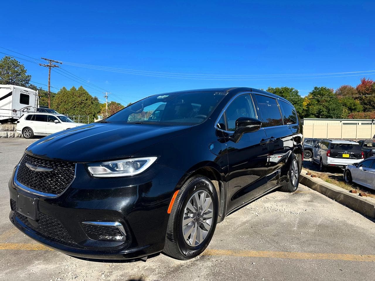 Chrysler Pacifica 2025 z USA