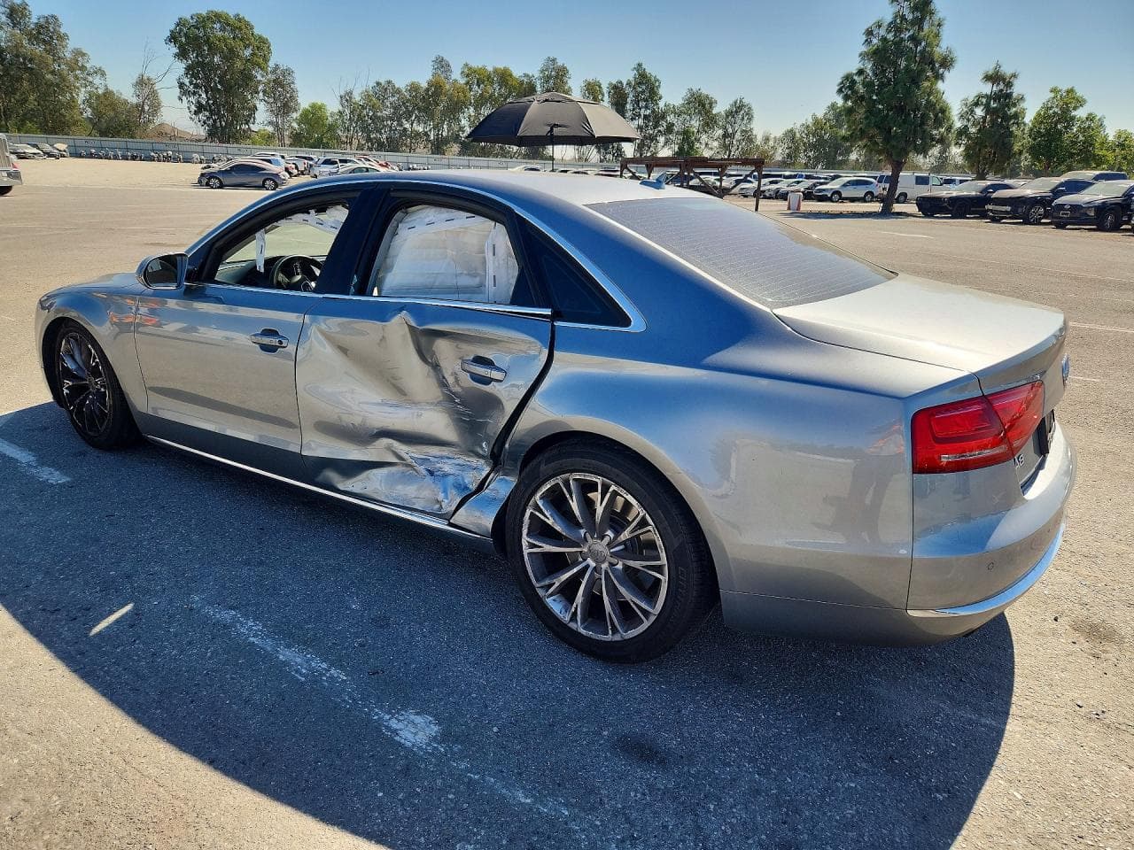 2011 Audi A8 Quattro - foto 2