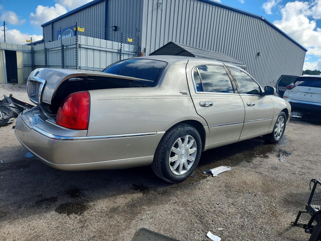 2010 Lincoln Town Car Signature Limited - foto 3
