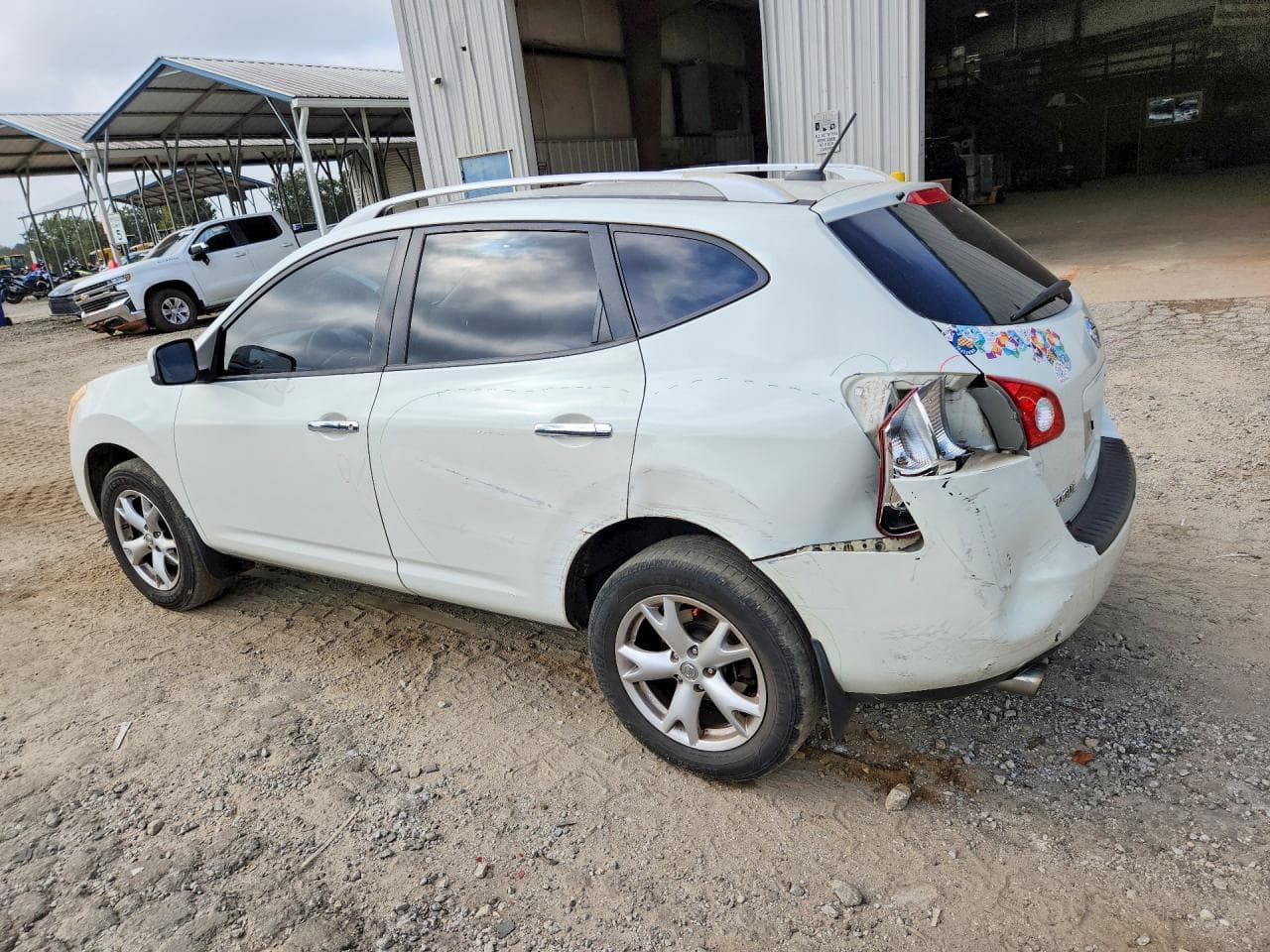 2010 Nissan Rogue S - foto 2
