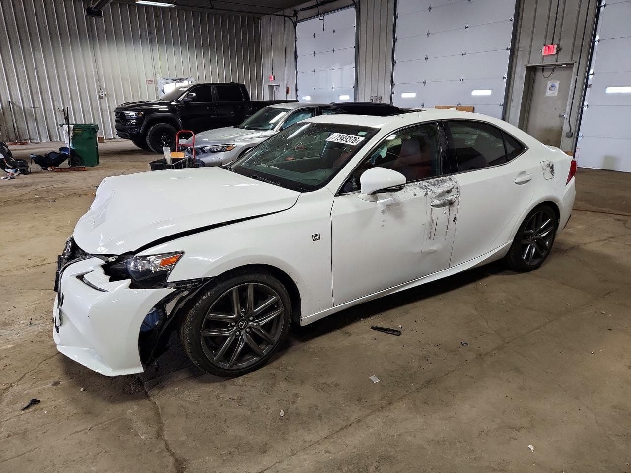 Lexus IS 2016 z USA