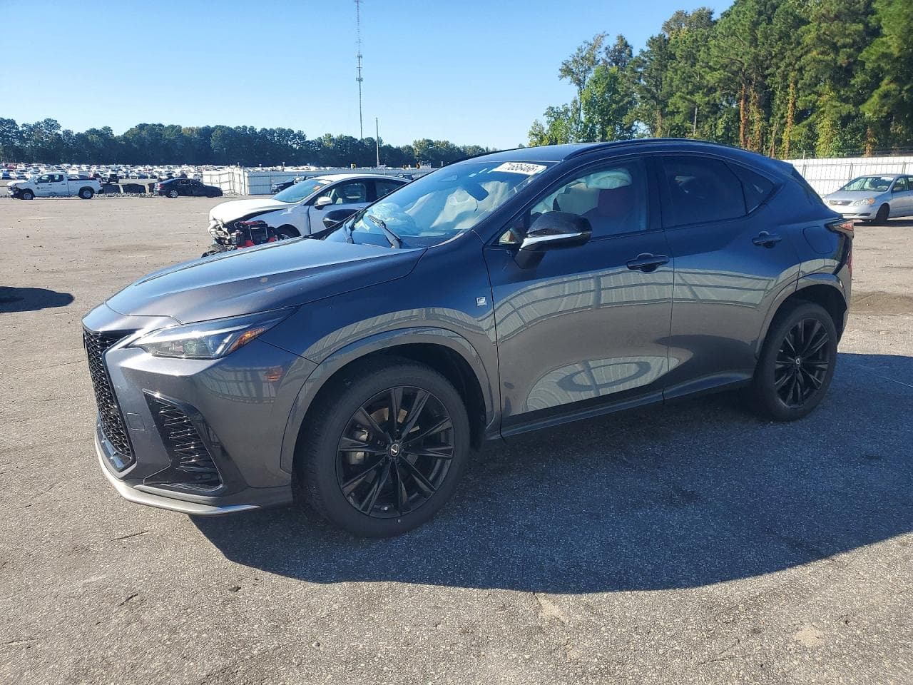 Lexus NX 2022 z USA