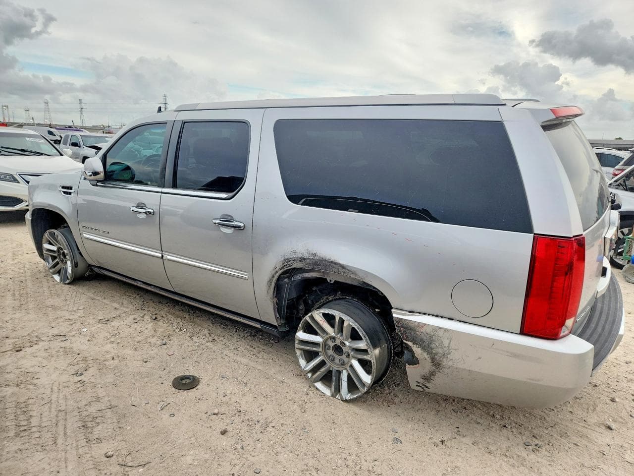 2013 Cadillac Escalade Esv Platinum - foto 2