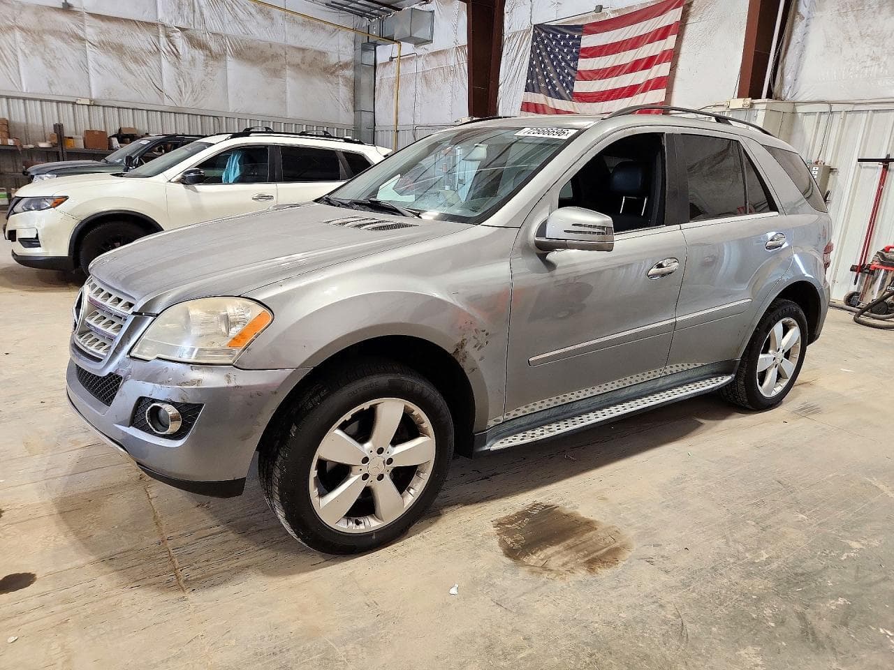 Mercedes-Benz M-klasse 2011 z USA