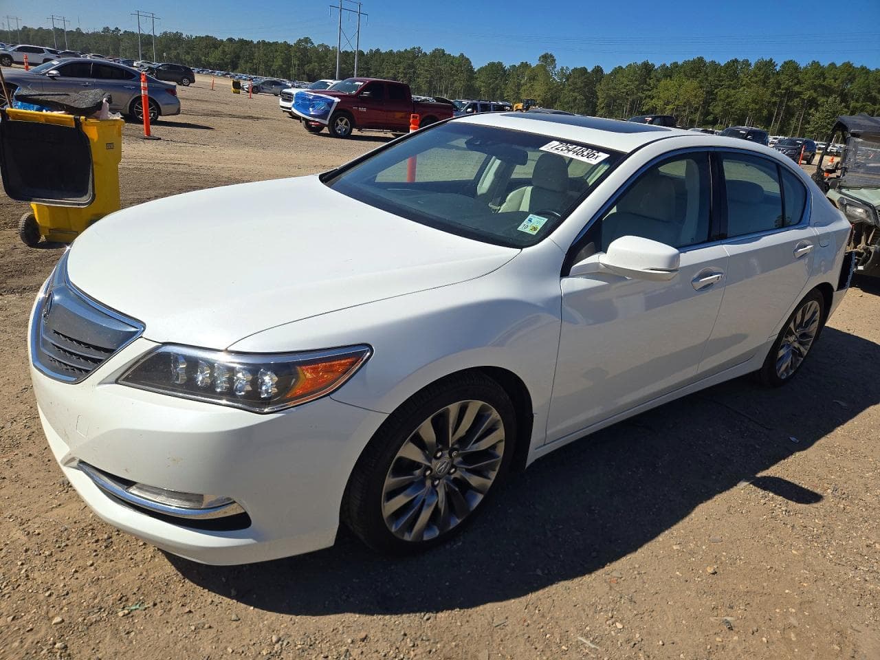 Acura RLX 2016 z USA