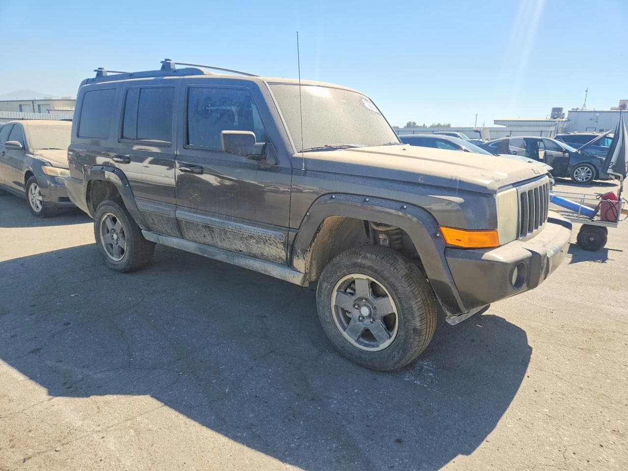 2006 Jeep Commander Sport - foto 4