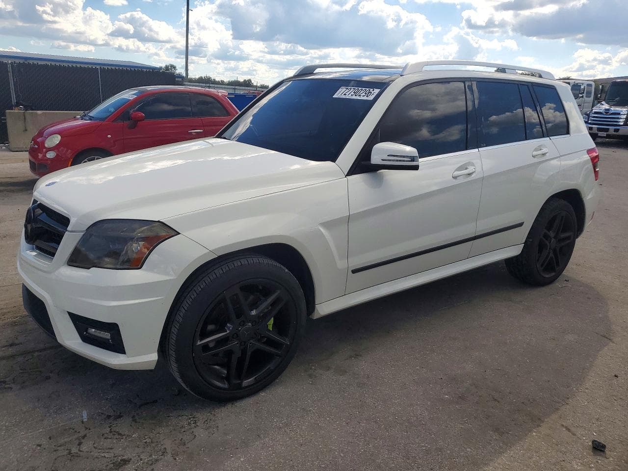 Mercedes-Benz GLK-klasse 2011 z USA