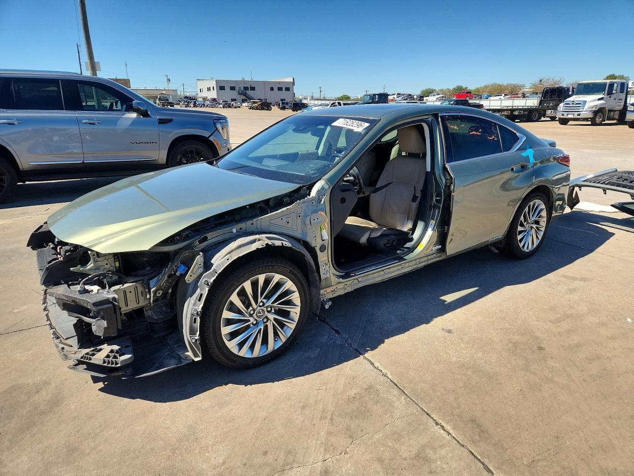 Lexus ES 2019 z USA
