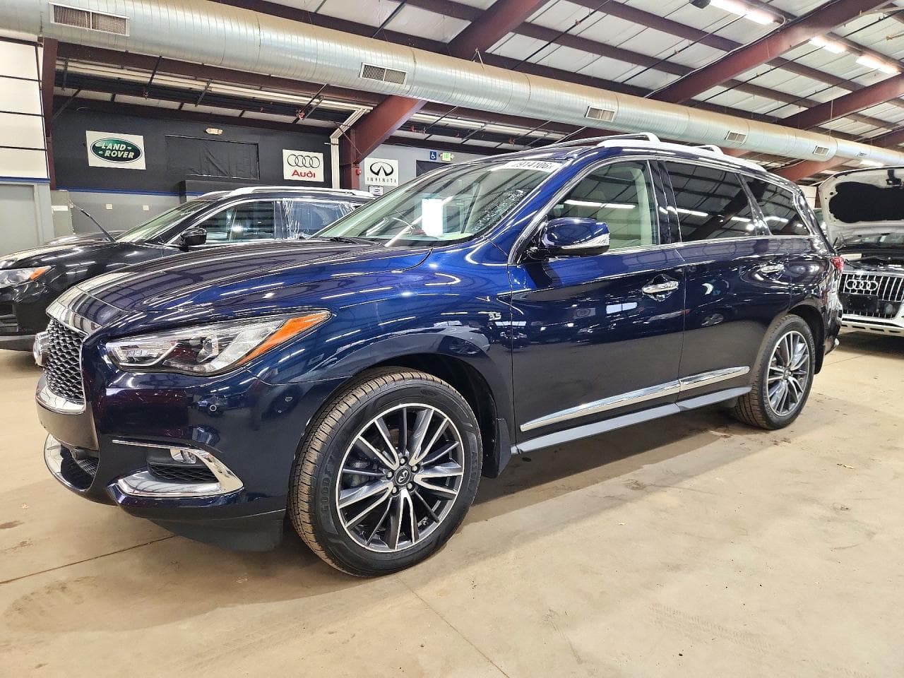 Infiniti QX60 2017 z USA