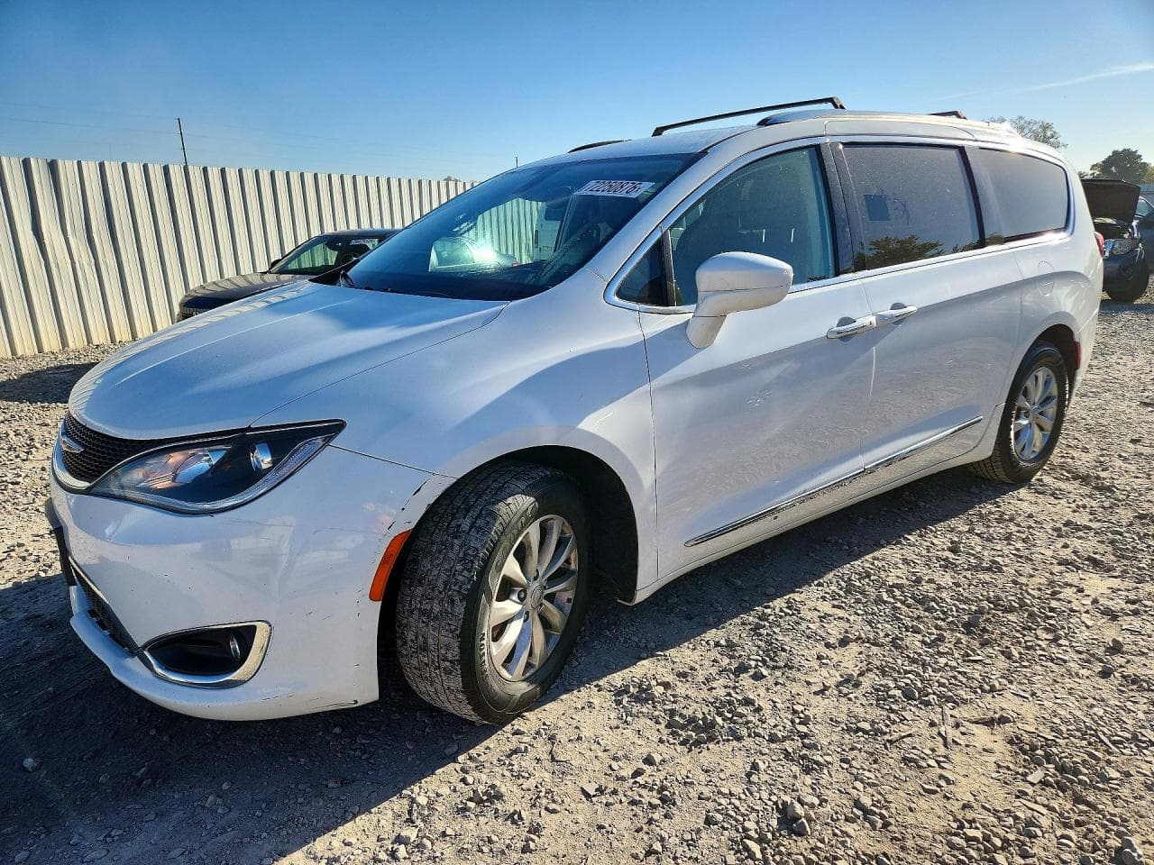Chrysler Pacifica 2019 z USA