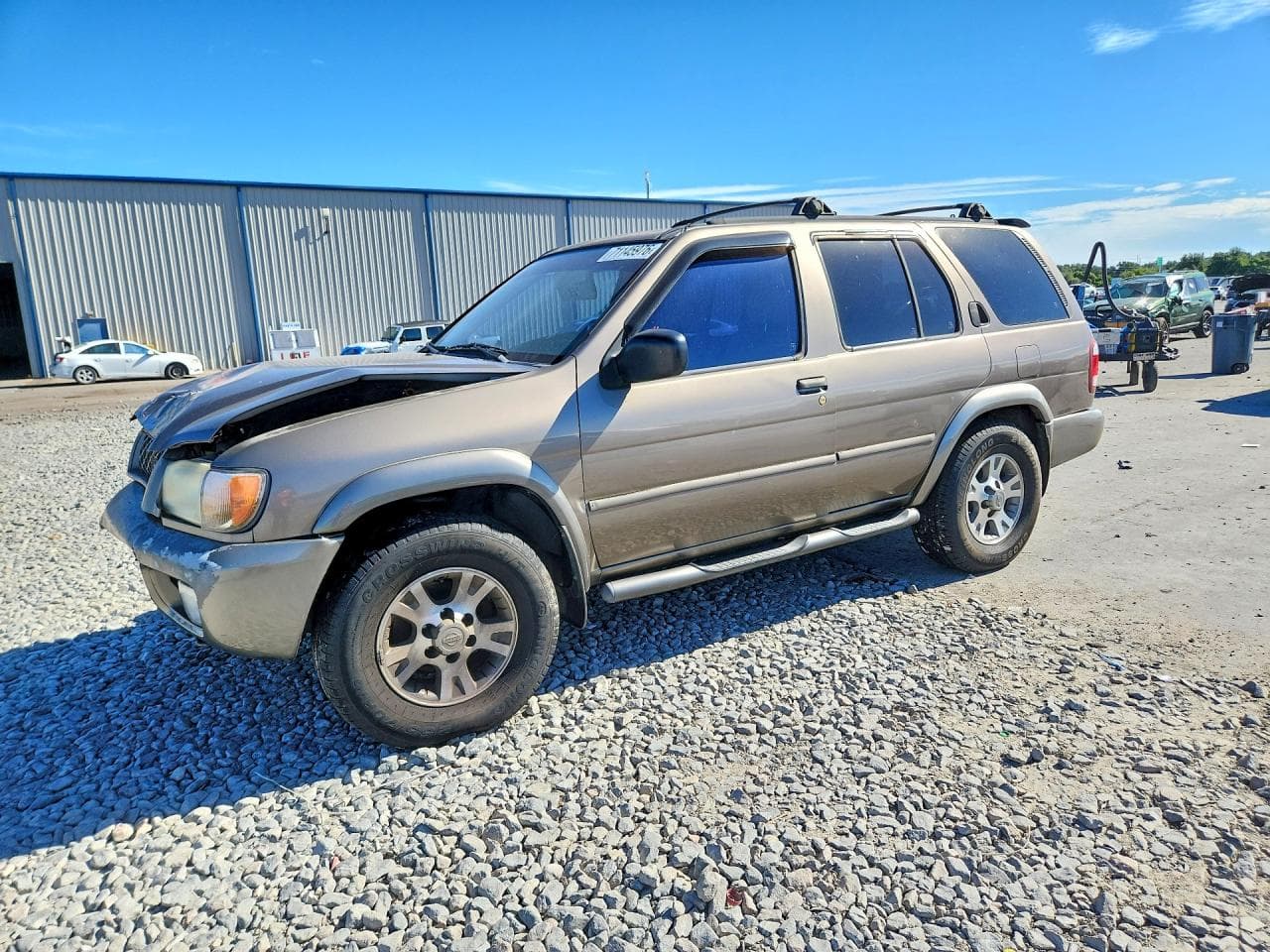Nissan Pathfinder 2001 z USA