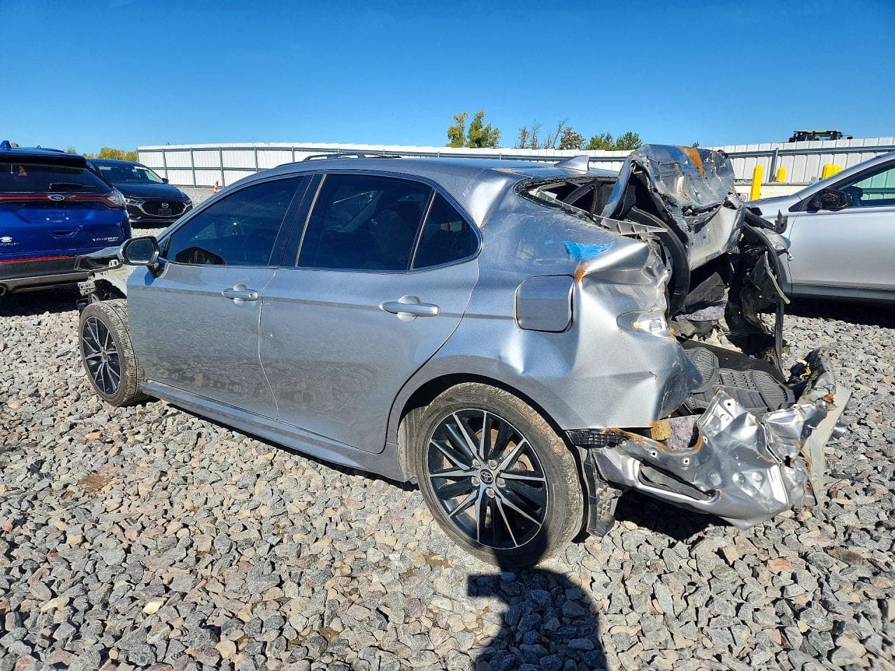2021 Toyota Camry Se - foto 2