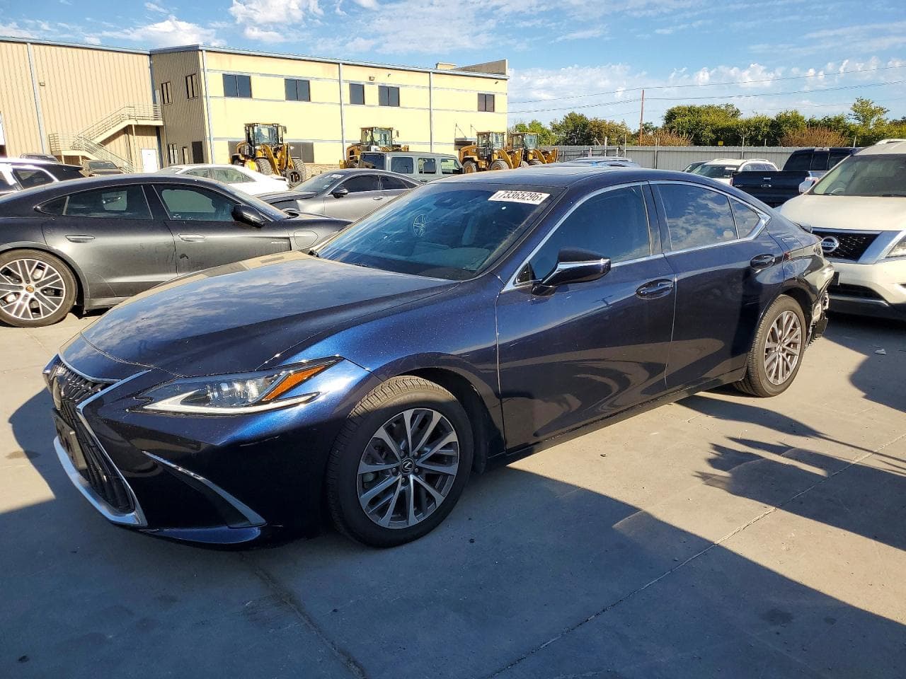Lexus ES 2022 z USA