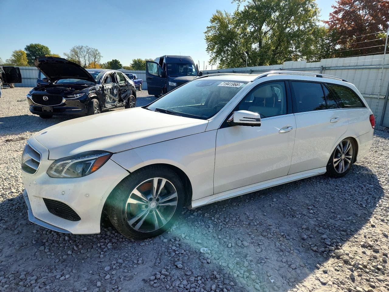 Mercedes-Benz E-klasse 2014 z USA