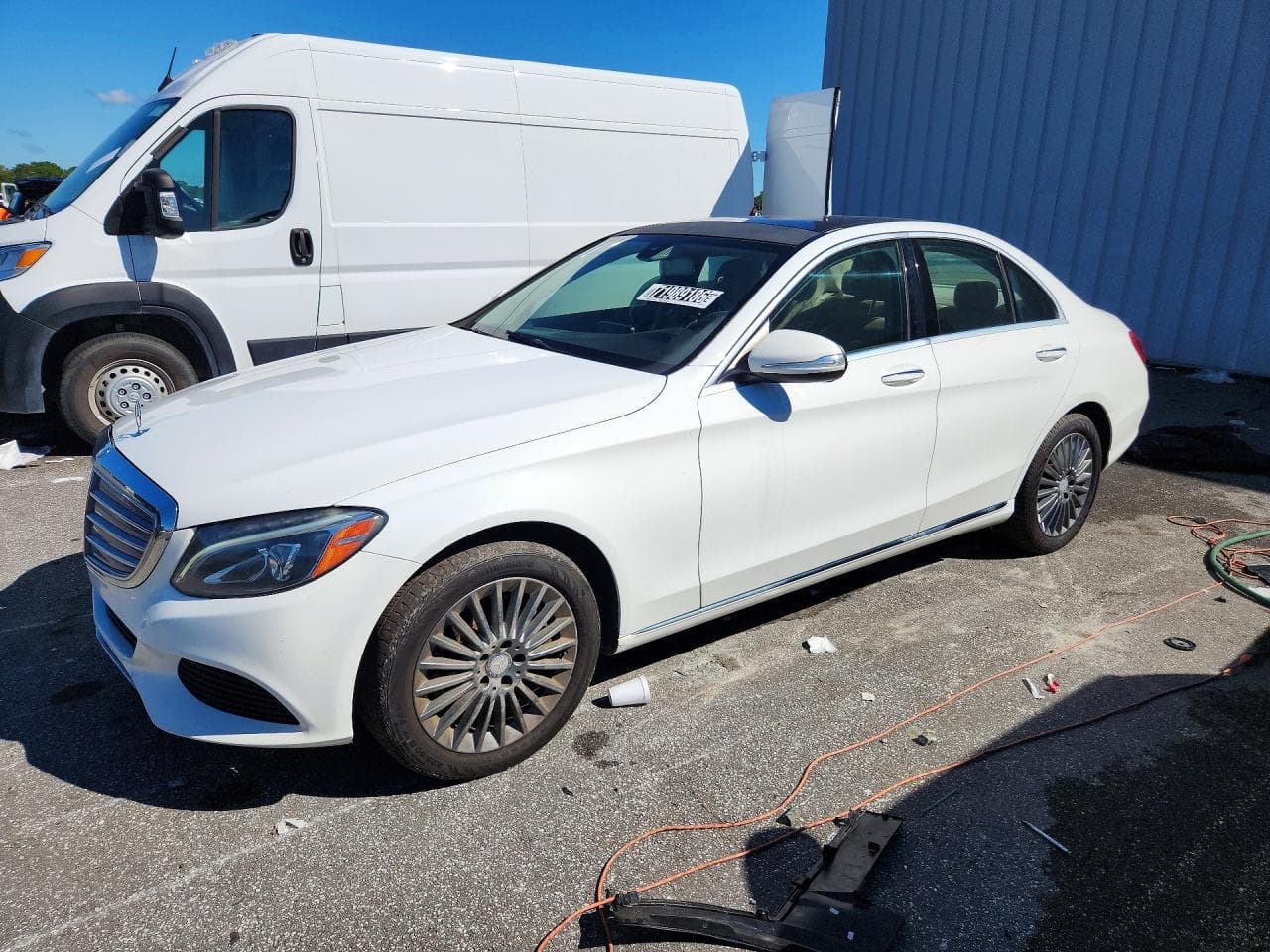 Mercedes-Benz C-klasse 2015 z USA