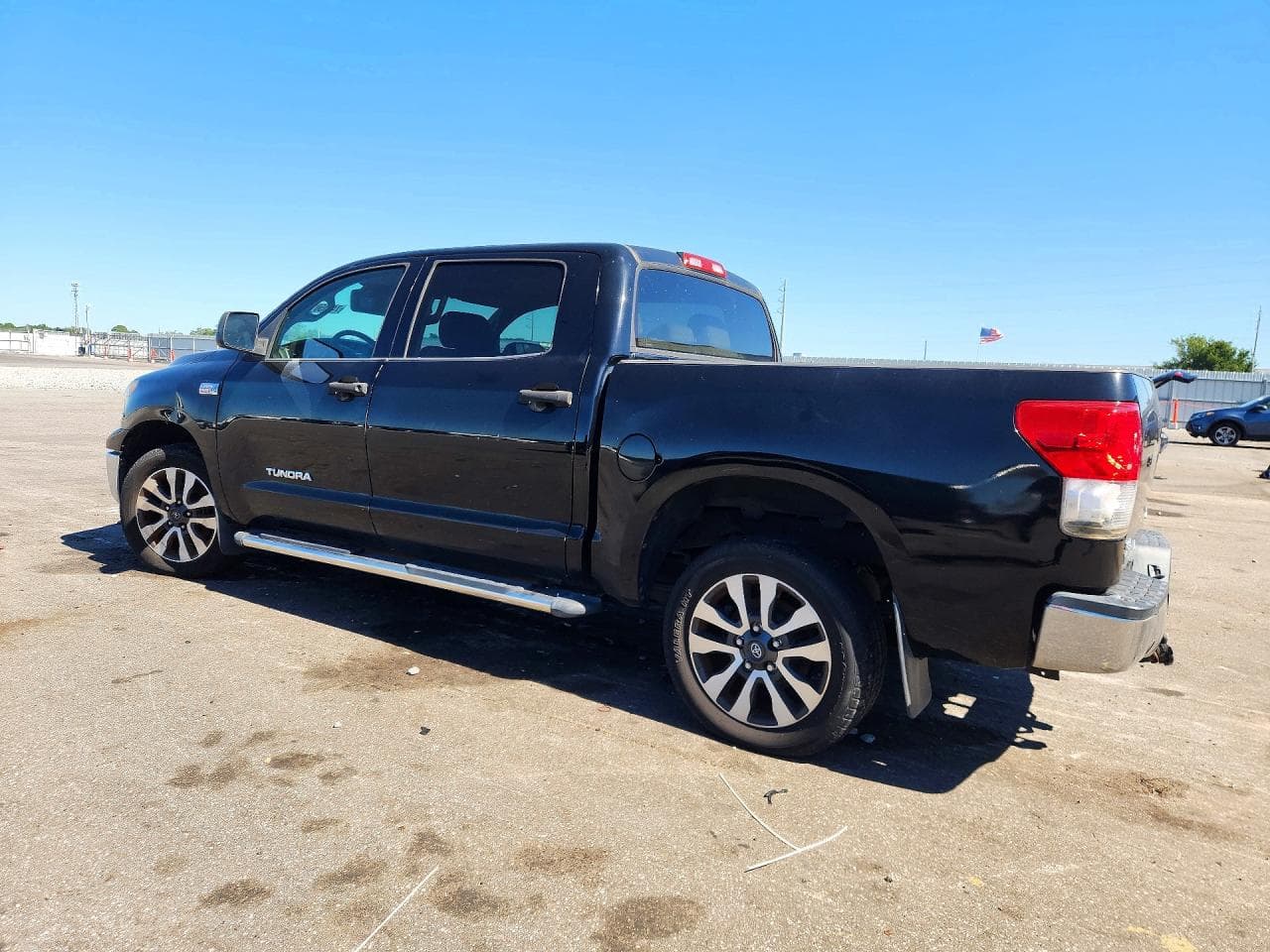 2011 Toyota Tundra Crewmax Sr5 - foto 2