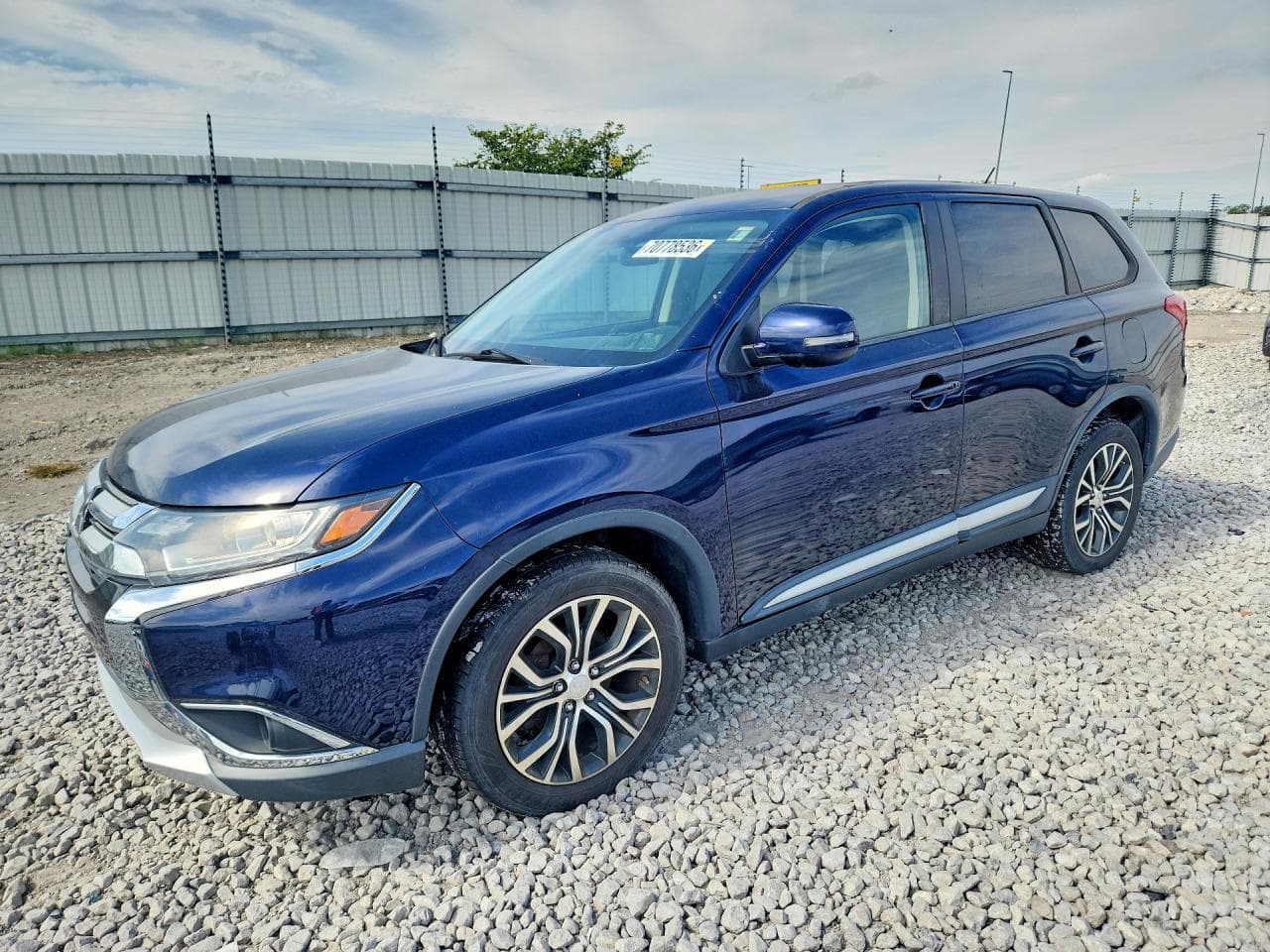Mitsubishi Outlander 2016 z USA