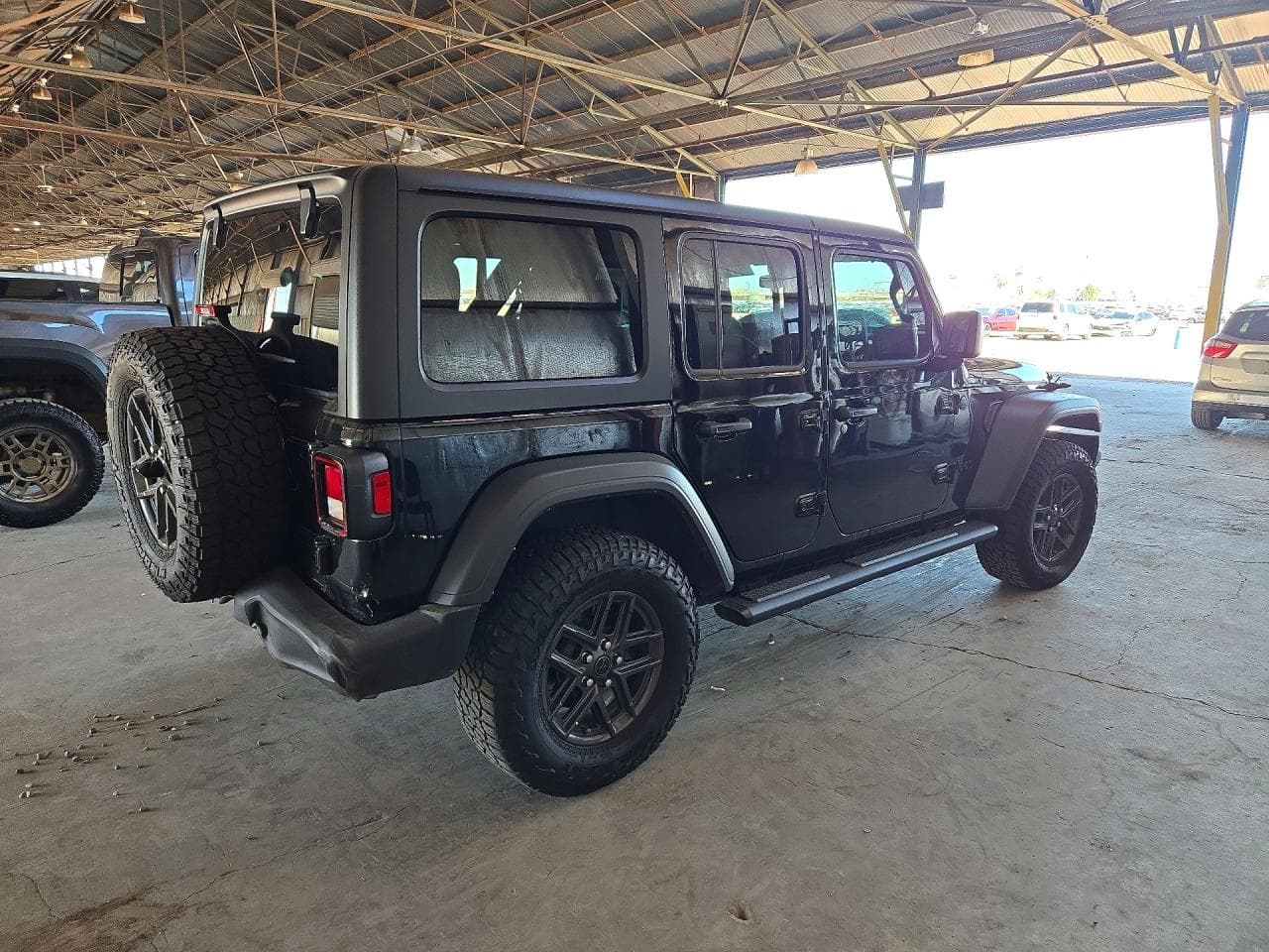 2024 Jeep Wrangler Sport - foto 3